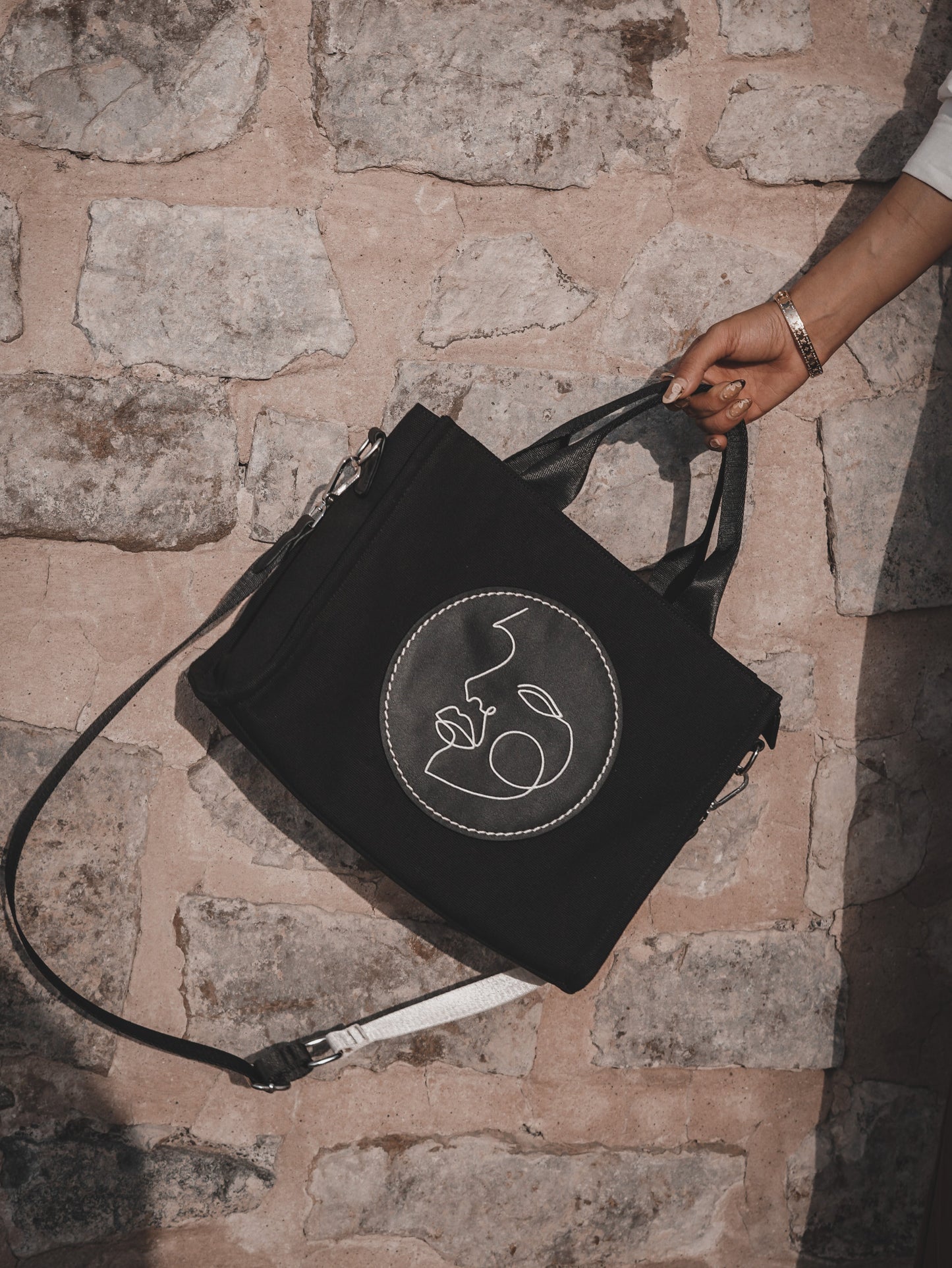 The Unseen Tote Bag