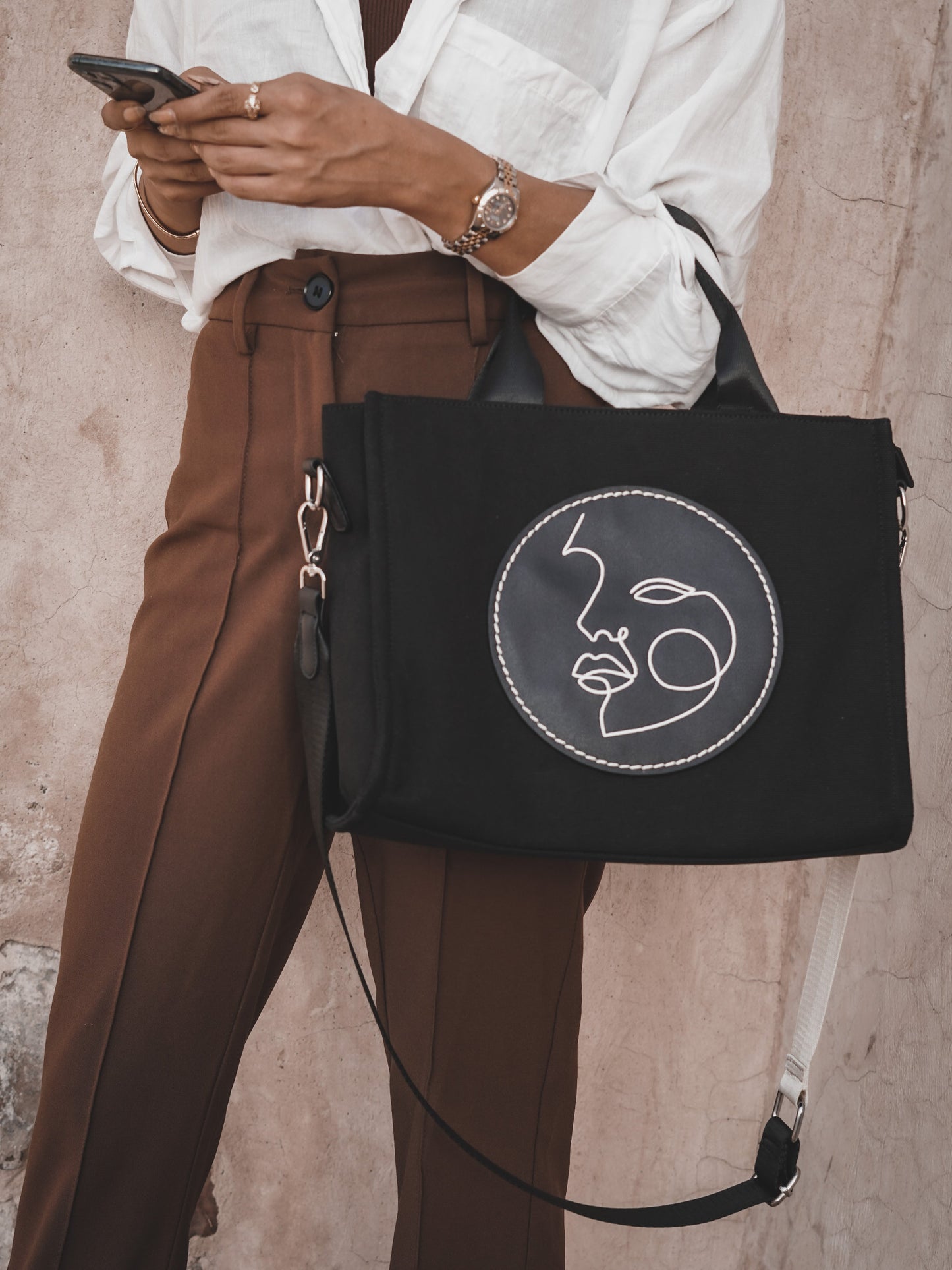 The Unseen Tote Bag