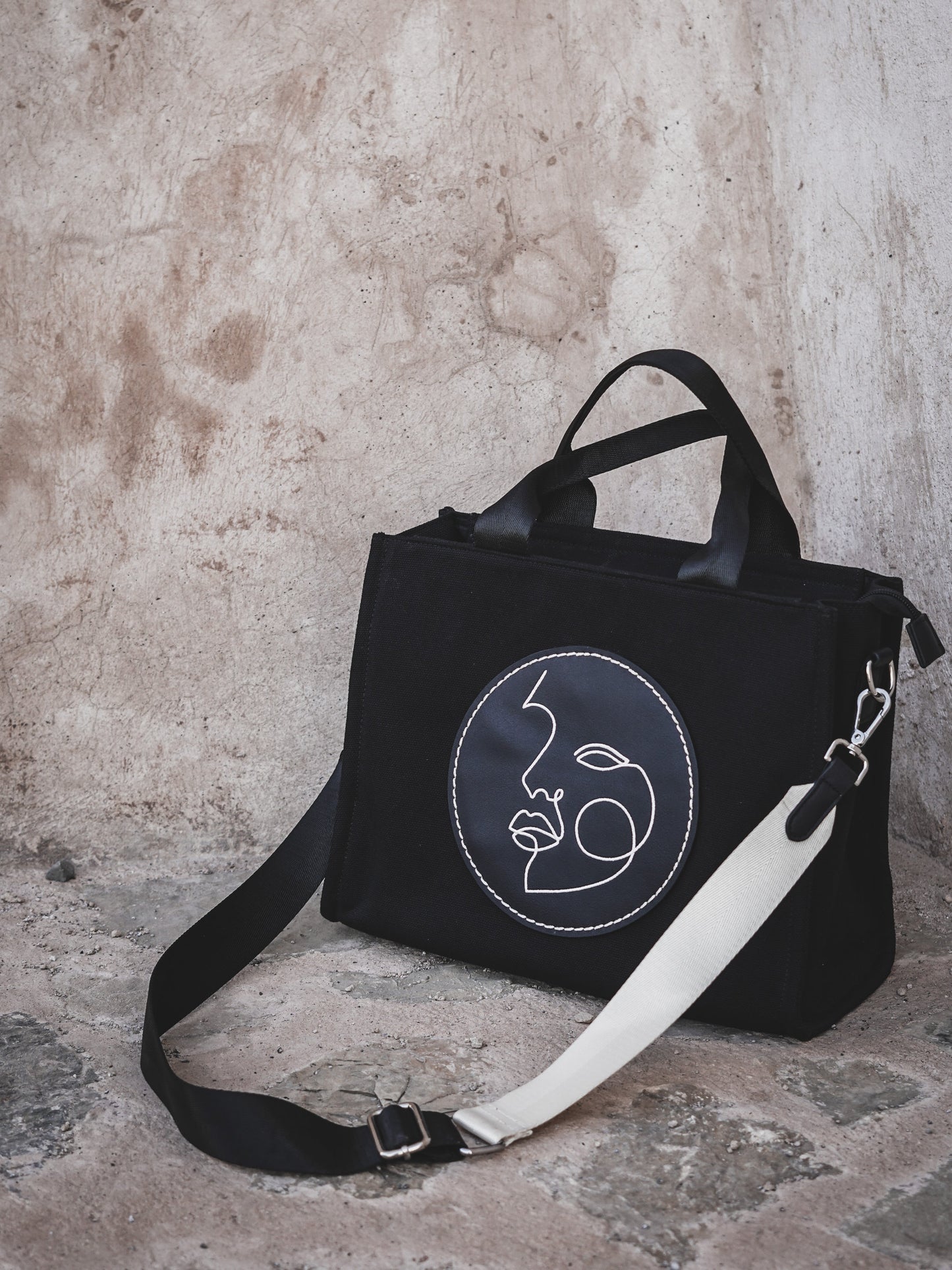 The Unseen Tote Bag